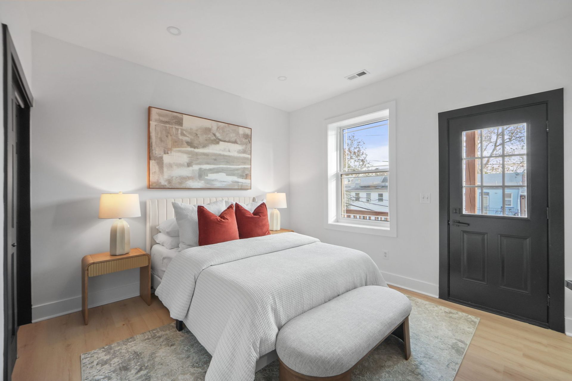 Bedroom – Red Accent Pillows