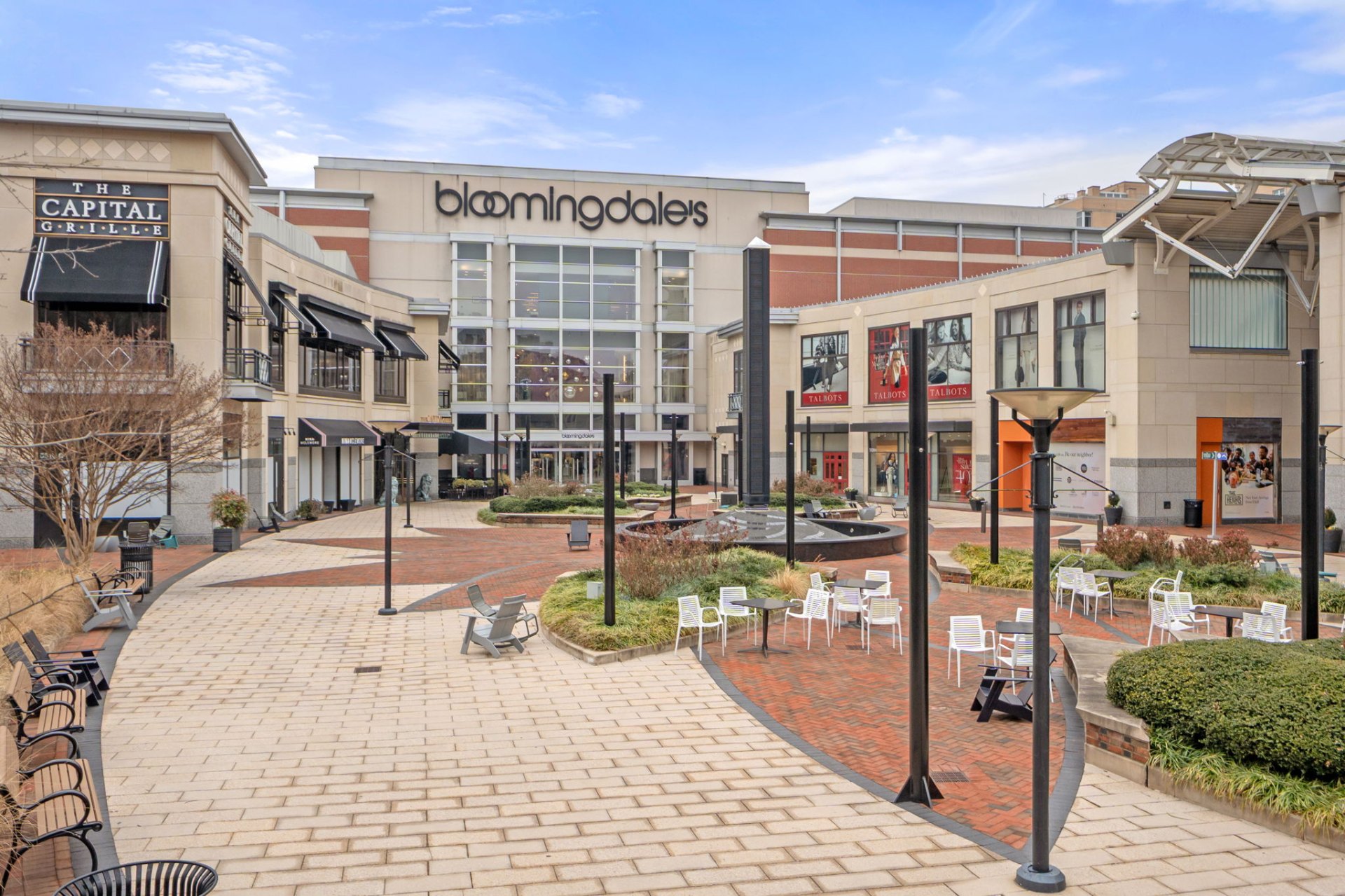 Shopping Center – Neighborhood Amenity